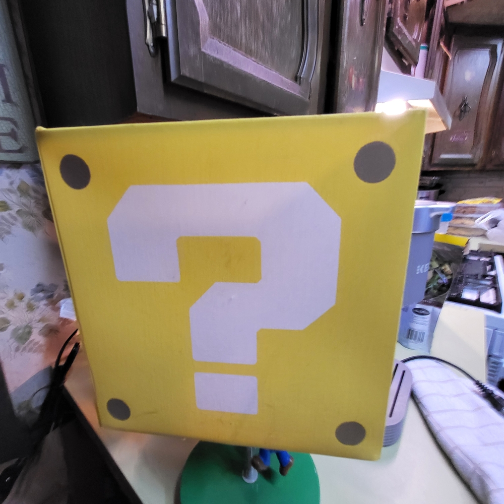 Yellow Question Block Lamp - Picture 5 of 14